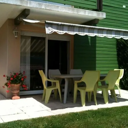 Apartment Avec Terrasse & Piscine Privee, - Fr-1-589-56 Gerardmer