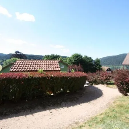 Apartment Avec Terrasse & Piscine Privee, - Fr-1-589-56 *